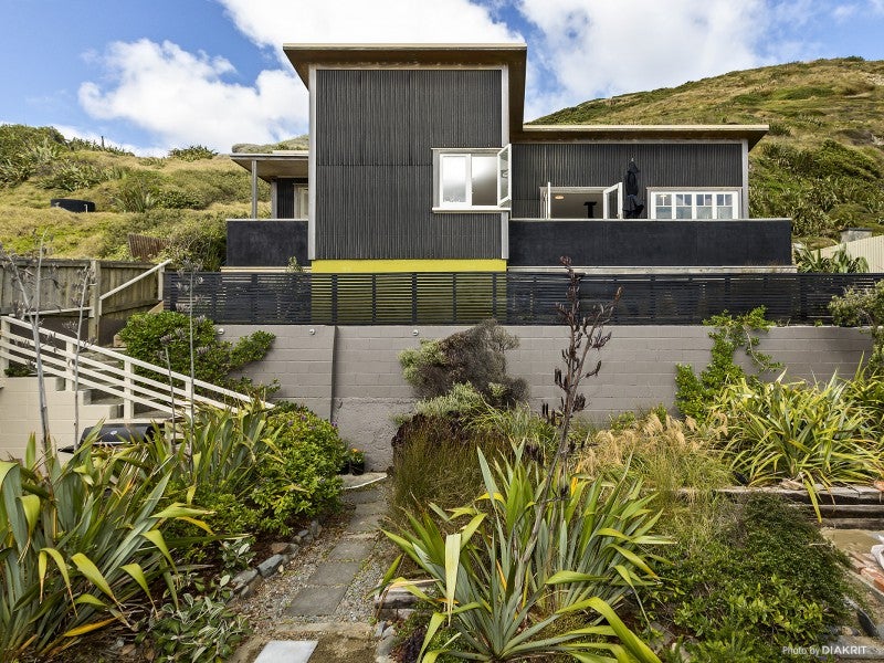 1085 Makara Road, Karori - Carousel 1