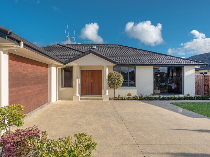 8 Margrain Close, Huntington, Hamilton - Carousel 2