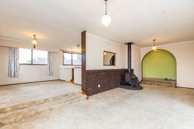 14 Butterworth Drive, Glendene, Auckland - Carousel 2