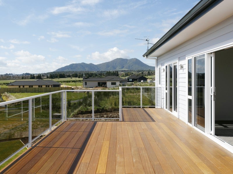 11 Maunganamu Drive, Wharewaka, Taupo - Carousel 1