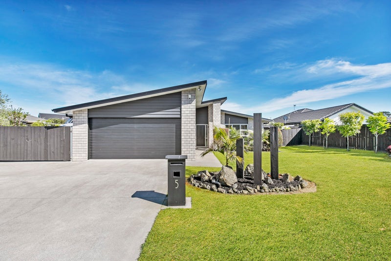 5 Vivien Place, Patumahoe, Pukekohe - Carousel 21