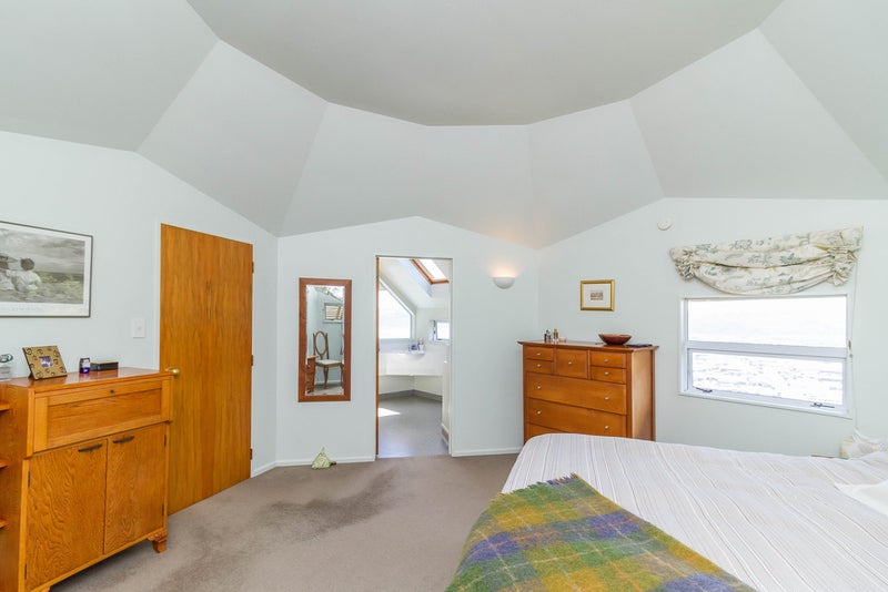 67 Howard Road, Point Howard, Lower Hutt - Carousel 20