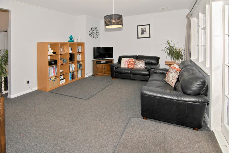 18 Allen Street, Boulcott, Lower Hutt - Carousel 2