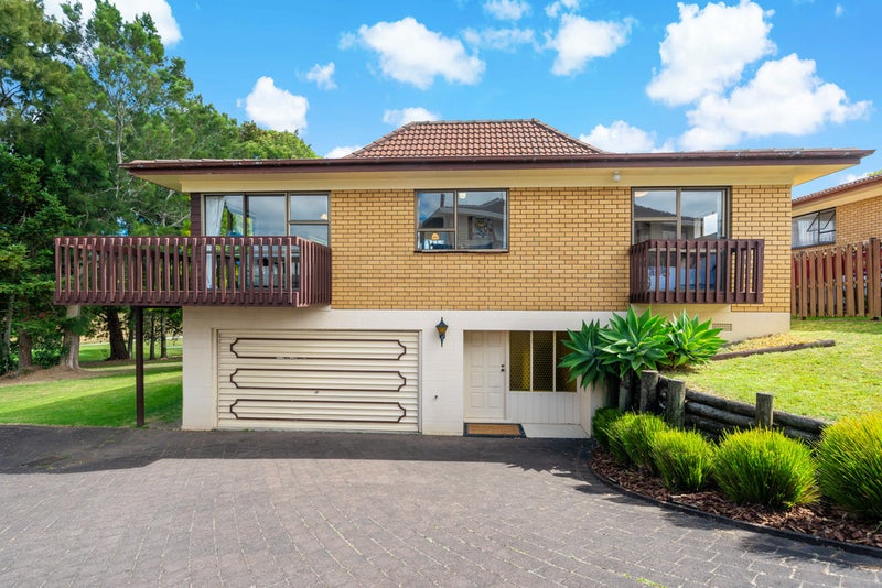 38 Panapa Drive, Saint Johns, Auckland - Carousel 1