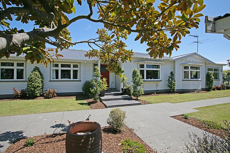 21 Koromiko Street, Saint Martins, Christchurch - Carousel 2