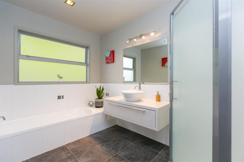 11 Cherry Lane, Hurdon, New Plymouth - Carousel 32