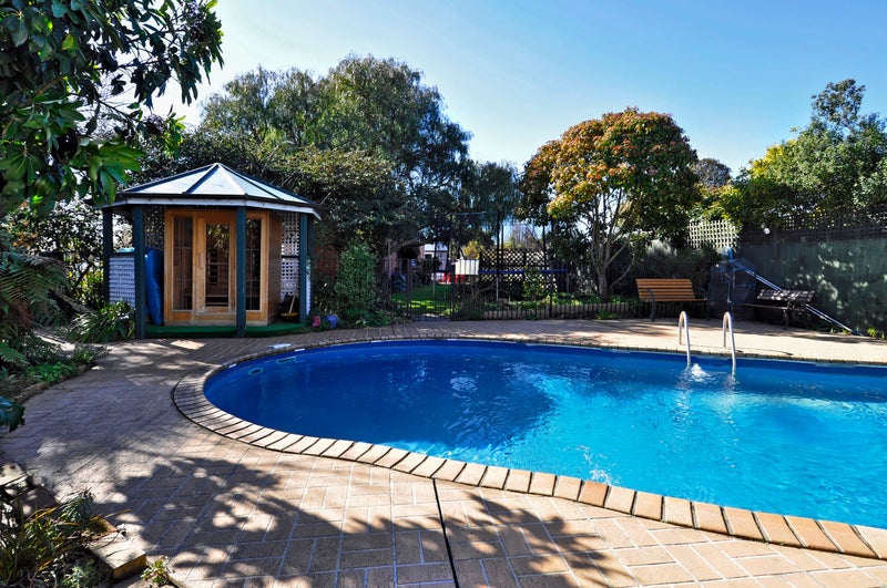 11 Claxton Place, Saint Martins, Christchurch - Carousel 22