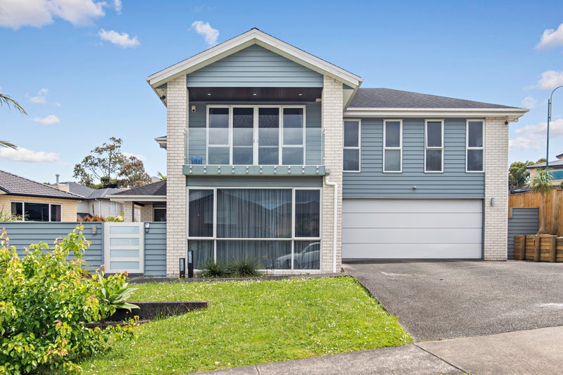 6 Loughros Place, Pinehill, Auckland - Carousel 1