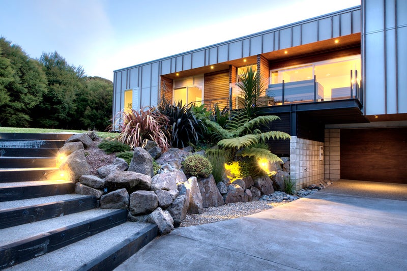27 Cochran Road, Oratia, Auckland - Carousel 1