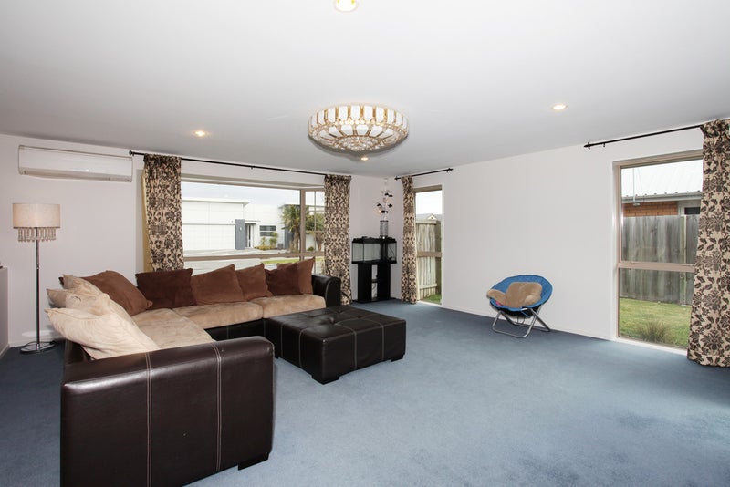 21 Havana Gardens, Shirley, Christchurch - Carousel 2