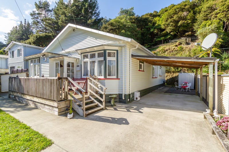 118 Hair Street, Wainuiomata, Lower Hutt - Carousel 1