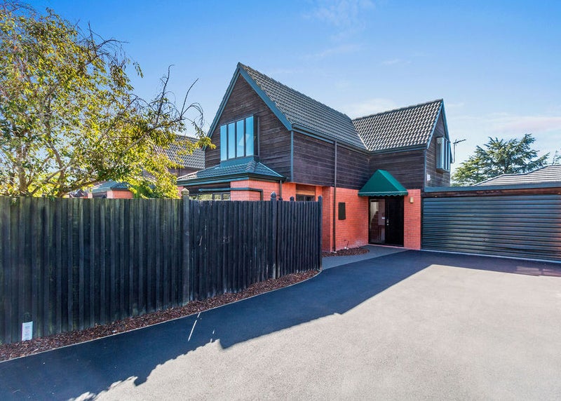 9/415 Mairehau Road, Parklands, Christchurch - Carousel 1