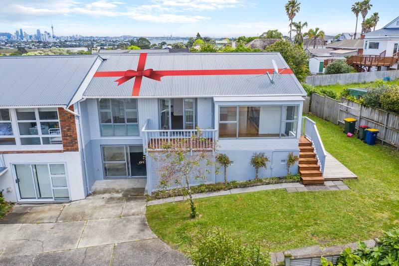 4/11 Onepoto Road, Hauraki, Auckland - Carousel 1