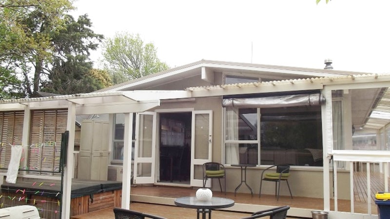 18 Greenock Road, Ranui, Auckland - Carousel 1