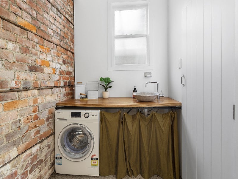 81 Aro Street, Aro Valley, Wellington - Carousel 12