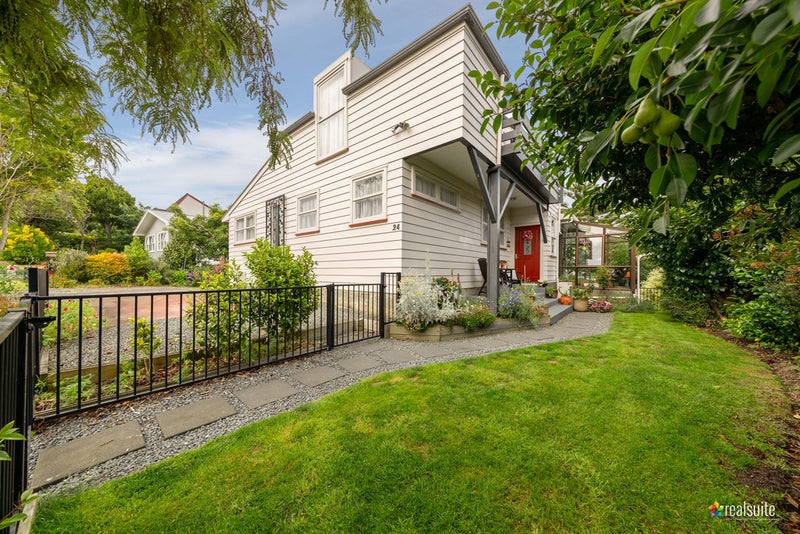 24 Sunbrae Drive, Silverstream, Upper Hutt - Carousel 1
