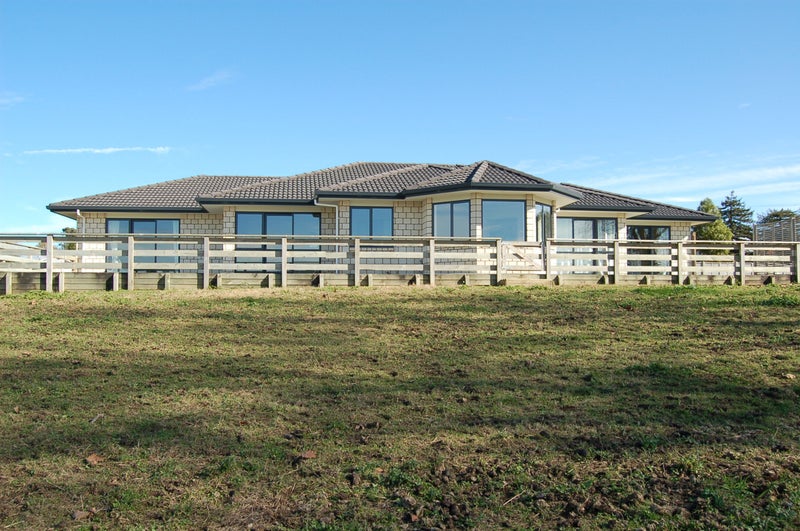 36 Mcghie Road, Kihikihi, Te Awamutu - Carousel 1