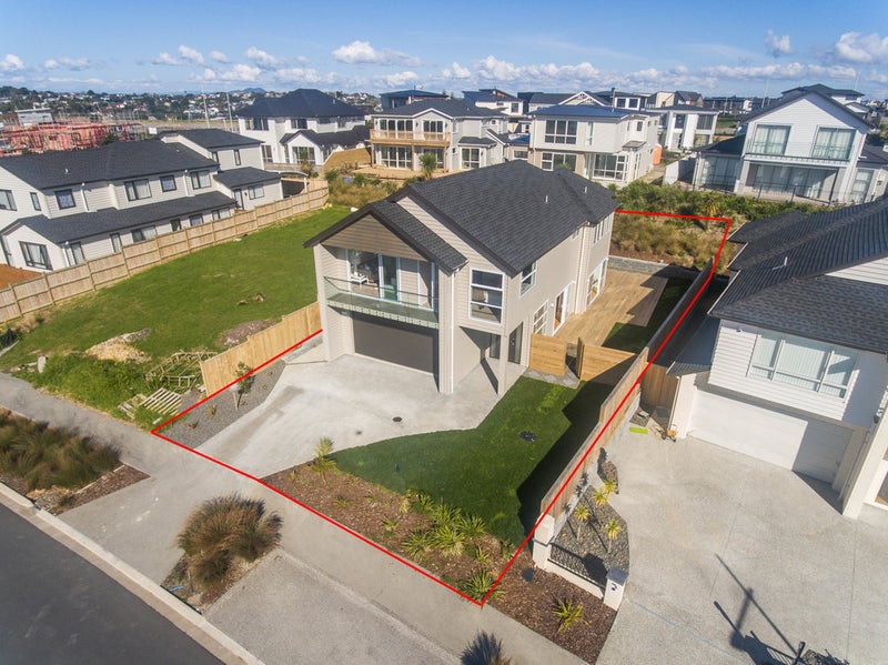 14 Bounty Road, Long Bay, Auckland - Carousel 1