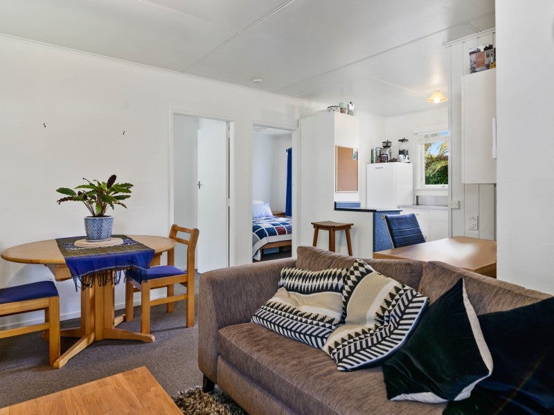 1B Sloane Avenue, Tihiotonga, Rotorua - Carousel 2