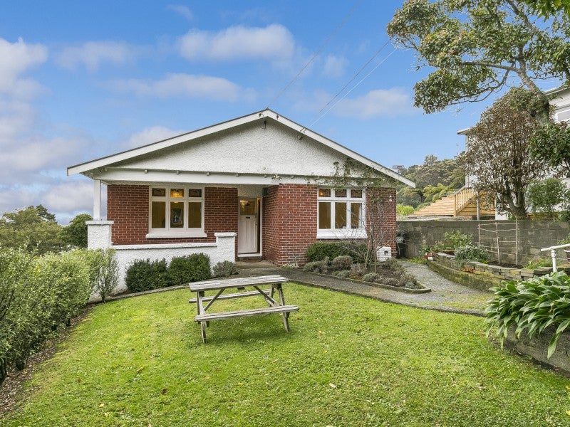 109 Farnham Street, Mornington, Wellington - Carousel 1
