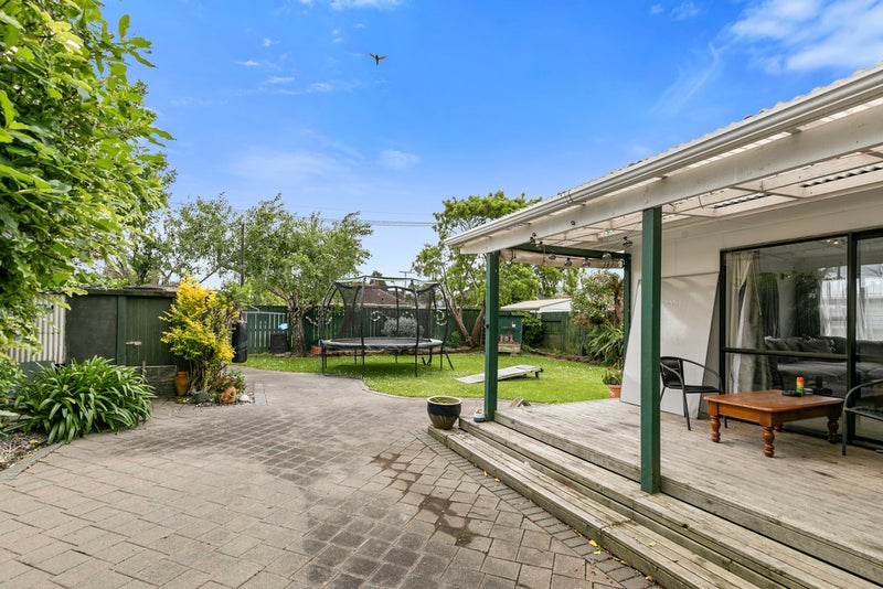 283 Naenae Road, Naenae, Lower Hutt - Carousel 1