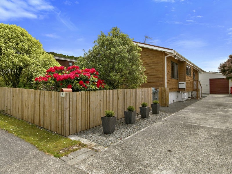 16 KARAMEA GR, WAINUIOMATA, Lower Hutt - Carousel 1