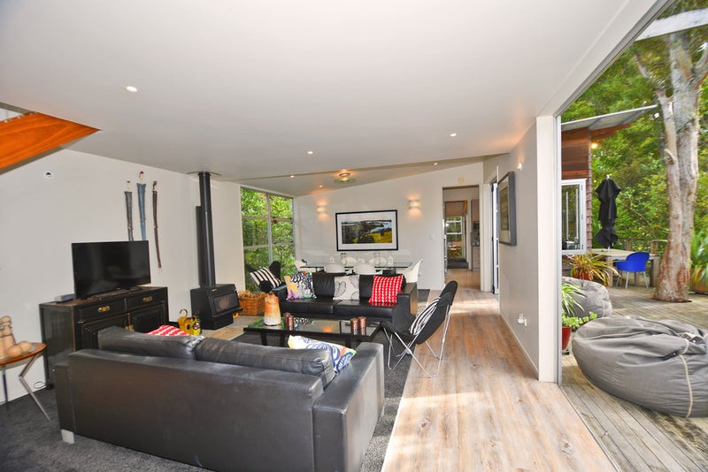 20 Grandview RD, lake HAWEA - Carousel 2