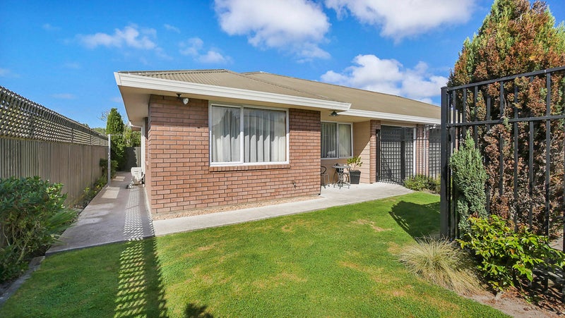 19C Richill Street, Belfast, Christchurch - Carousel 12