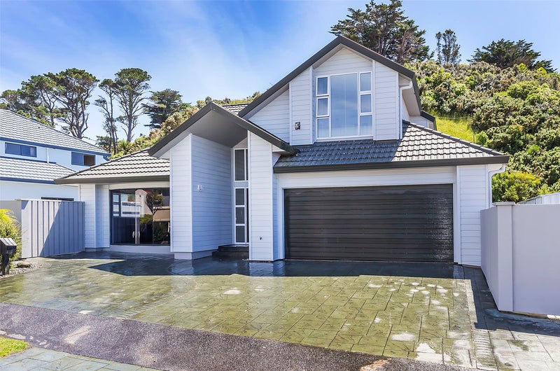 6 Forsyth Grove, Brooklyn, Wellington - Carousel 23