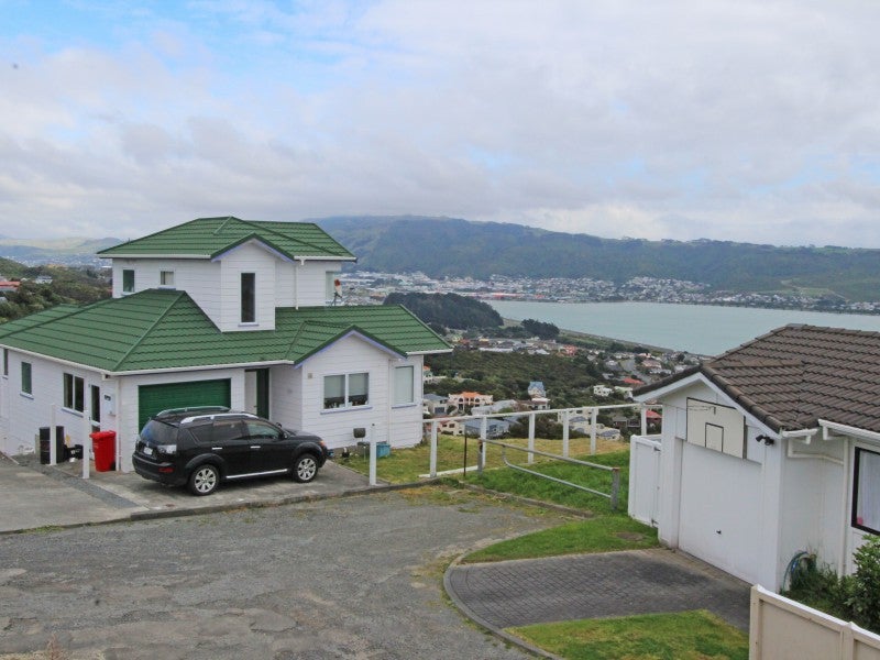 18 Coventry Close, Ascot Park, Porirua - Carousel 26