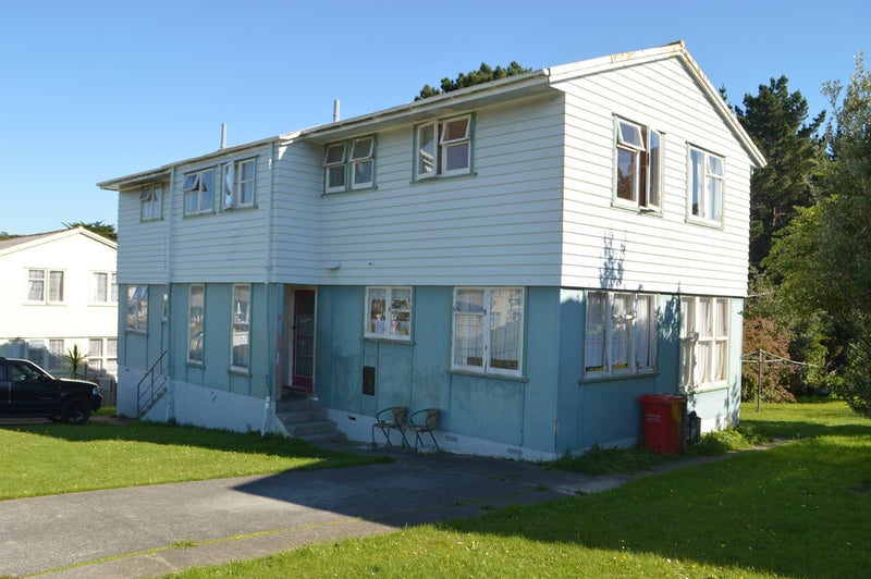 93 Kokiri Crescent, WAITANGIRUA, PORIRUA - Carousel 3
