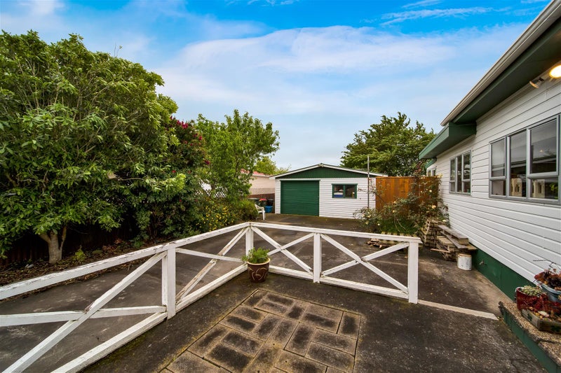 9 Pitt Street, Normanby, Hawera - Carousel 2