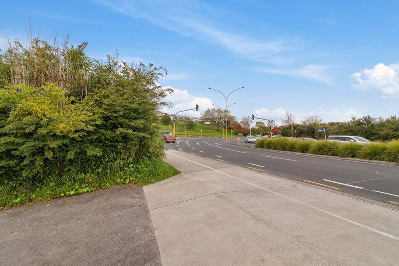 63B Lake Road, Ohinemutu, Rotorua - Carousel 15