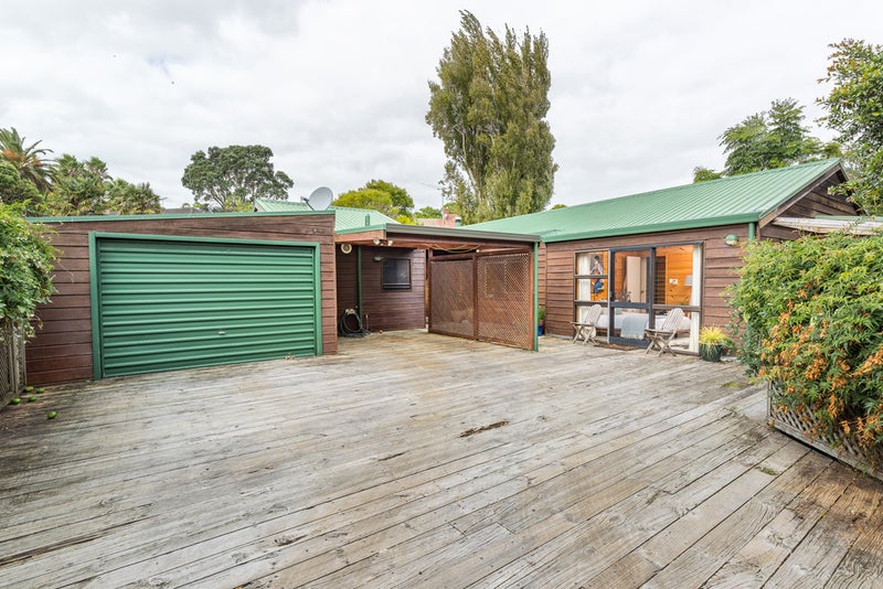 21A Rukutai Street, Orakei, Auckland - Carousel 1