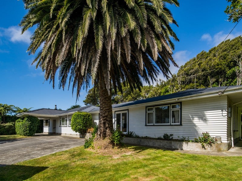 434 State Highway 1, Pukerua Bay, PORIRUA - Carousel 2