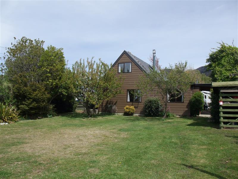 44 Bodkin Street, Wanaka - Carousel 1