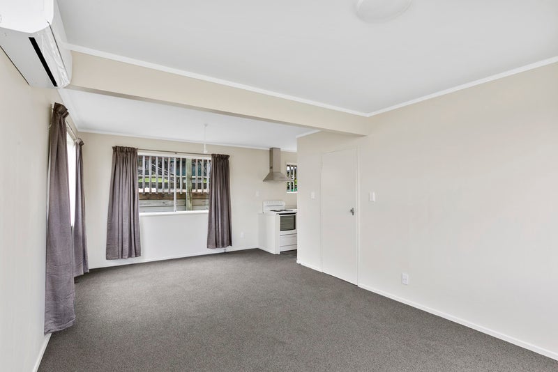 8A Ceres Crescent, Johnsonville, Wellington - Carousel 2