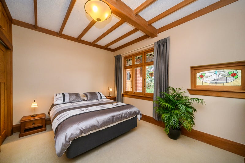 8 Chaytor Street, West End, Palmerston North - Carousel 35