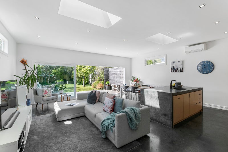 76 Richmond Street, Petone, Lower Hutt - Carousel 2