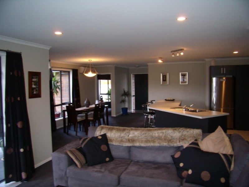 93 Farnborough Drive, Grandview Heights, Hamilton - Carousel 20