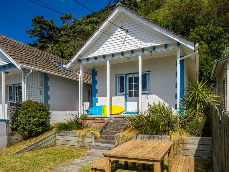 230 Sutherland Road, Lyall Bay, Wellington - Carousel 2