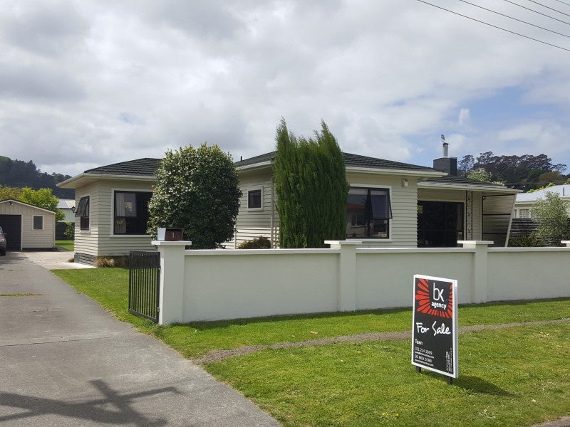 1 George Street, Mangapapa, Gisborne - Carousel 1