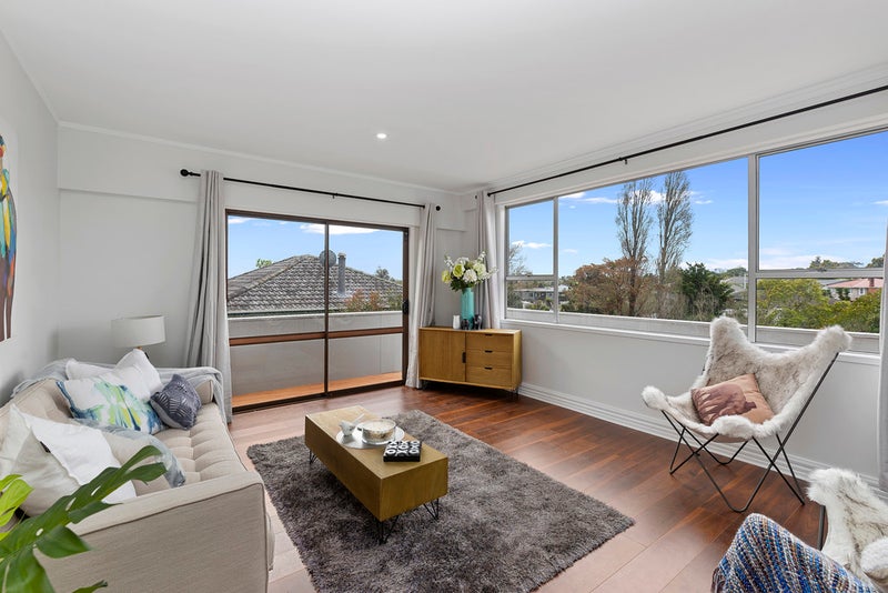 54 Awaroa Road, Sunnyvale, Auckland - Carousel 2