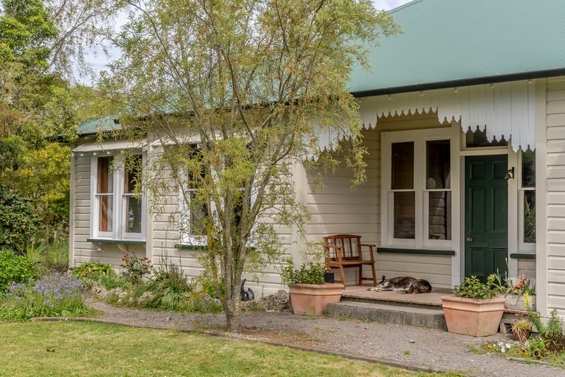 220A Bluff Rangitumau Road, Rangitumau, Masterton - Carousel 2