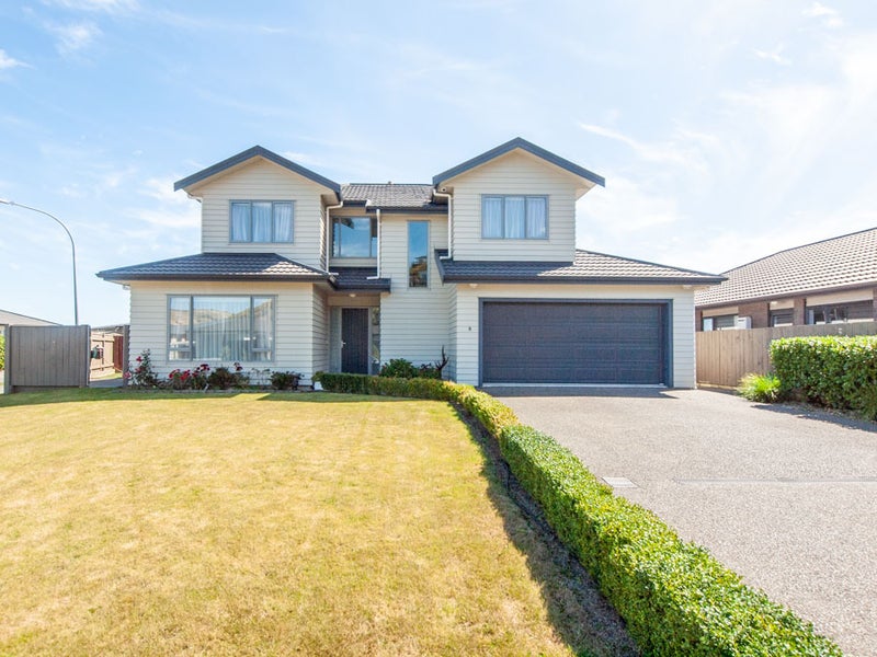 8 Montego Place, Grenada Village, Wellington - Carousel 1