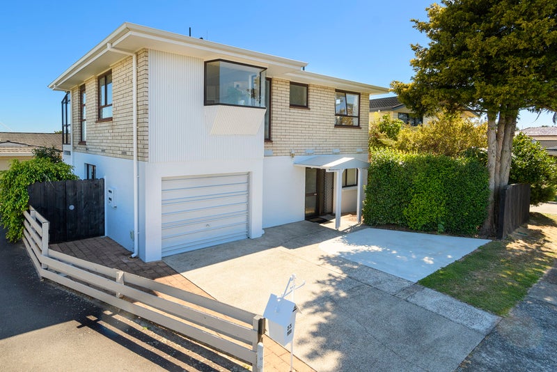 53 Lydbrook Place, Otumoetai, Tauranga - Carousel 1