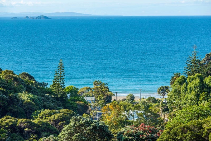 L/4 Bay Road, Waiheke Island, Auckland - Carousel 1