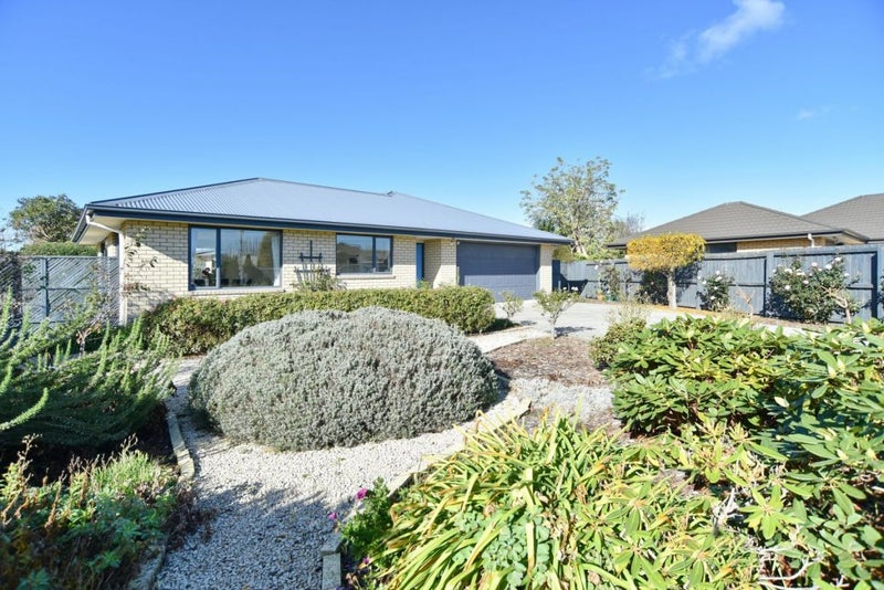 19 Greenmeadow Gardens, Belfast, Christchurch - Carousel 2