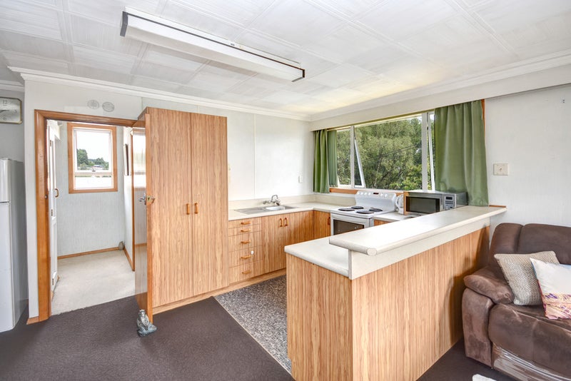 3A Westland Street, Green Island, Dunedin - Carousel 2