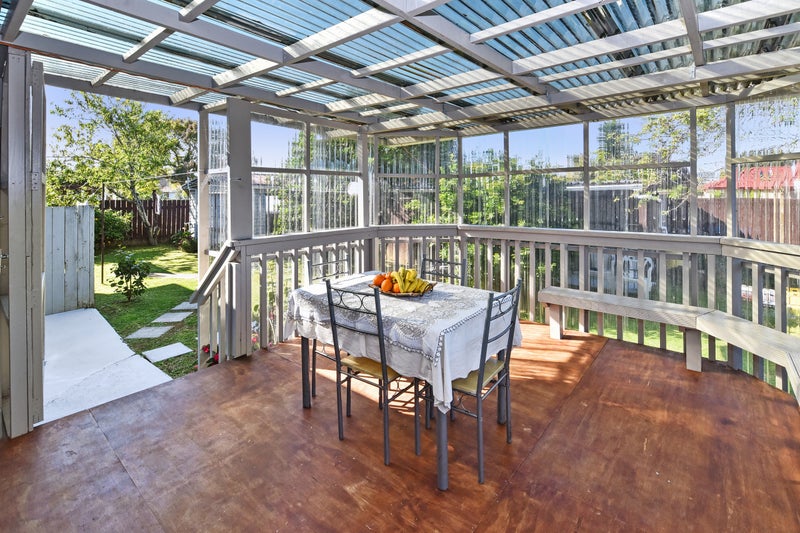 21 Waimahia Avenue, Weymouth, Auckland - Carousel 2